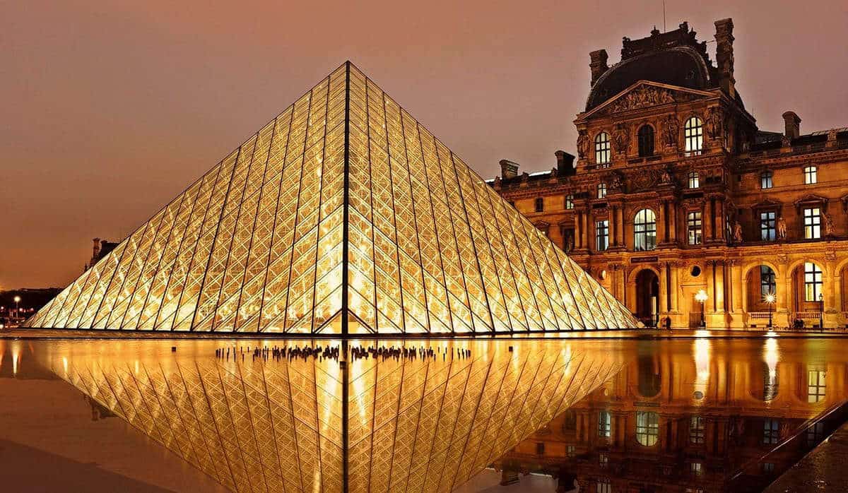 the-louvre-pyramid-museum