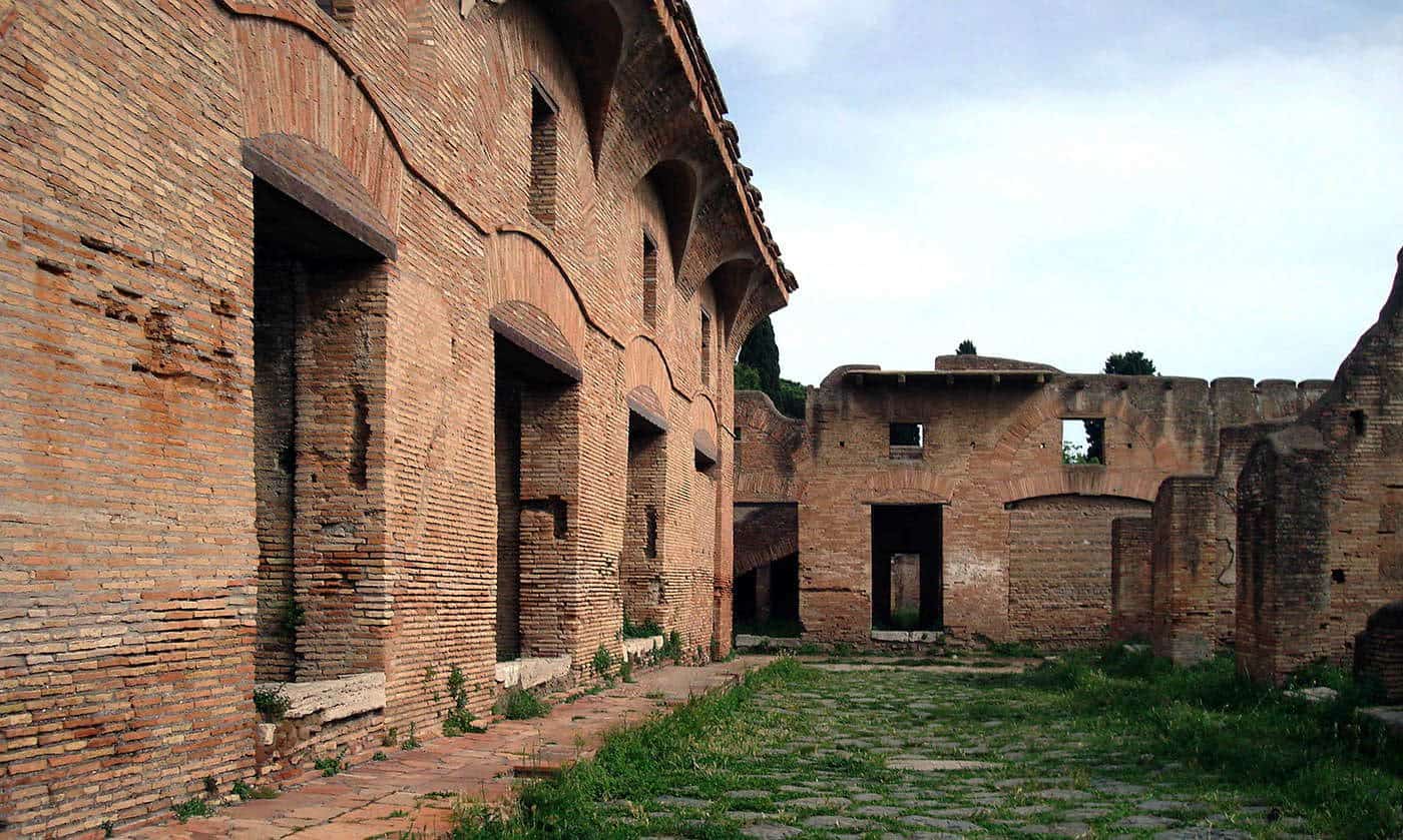 ancient rome ostia insulae