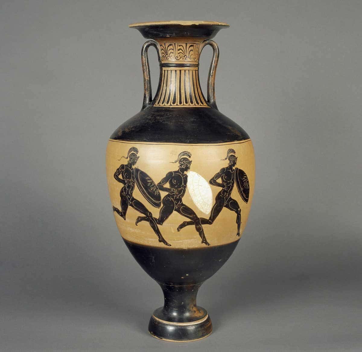 Black-Figured Amphora depicting Hoplites running