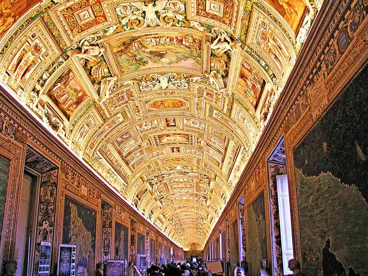 Source: Vatican Museums by Paweesit