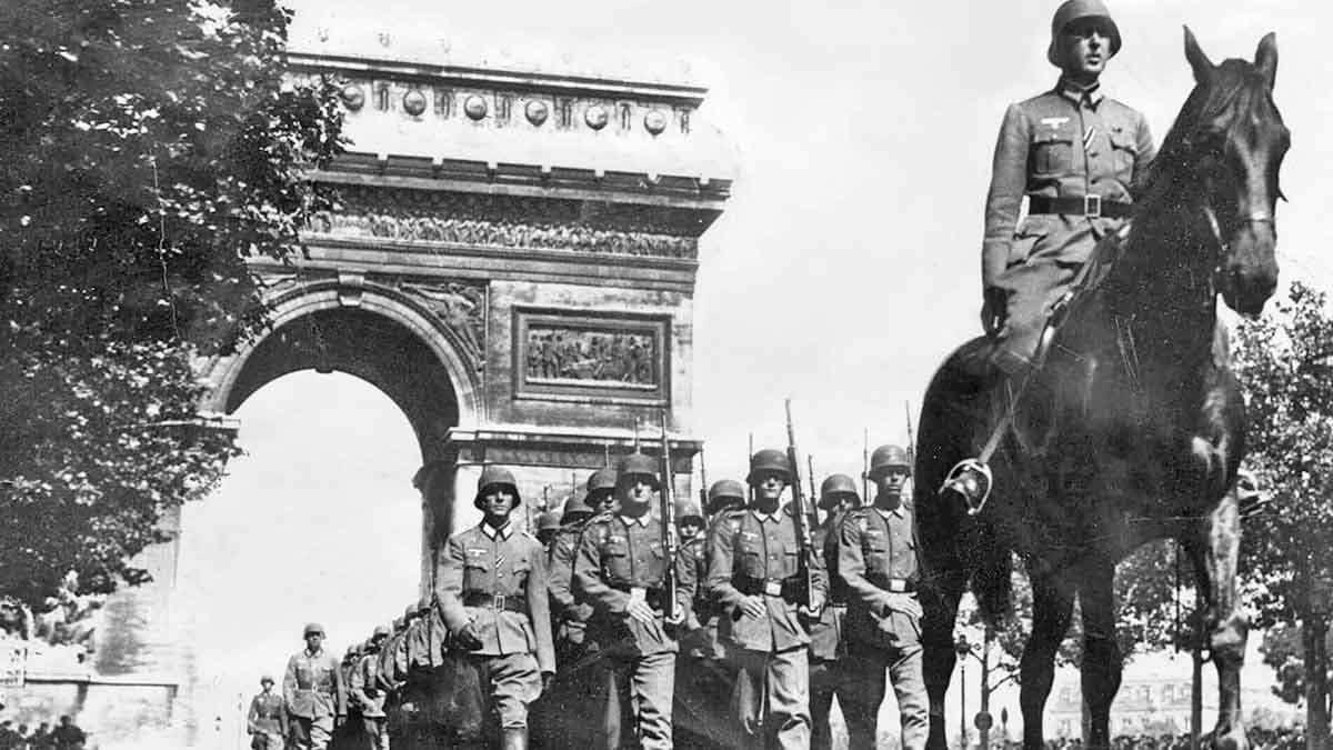 germans arc de triomphe