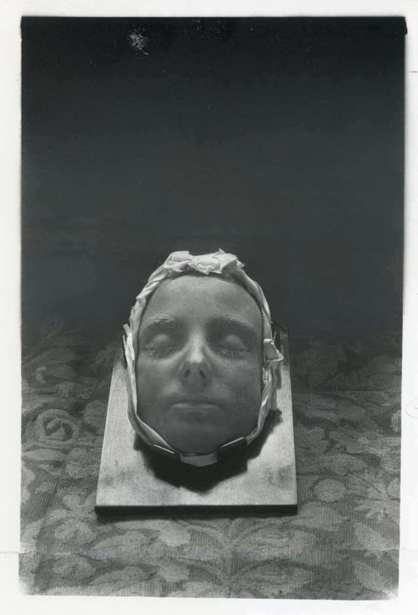 mary death mask