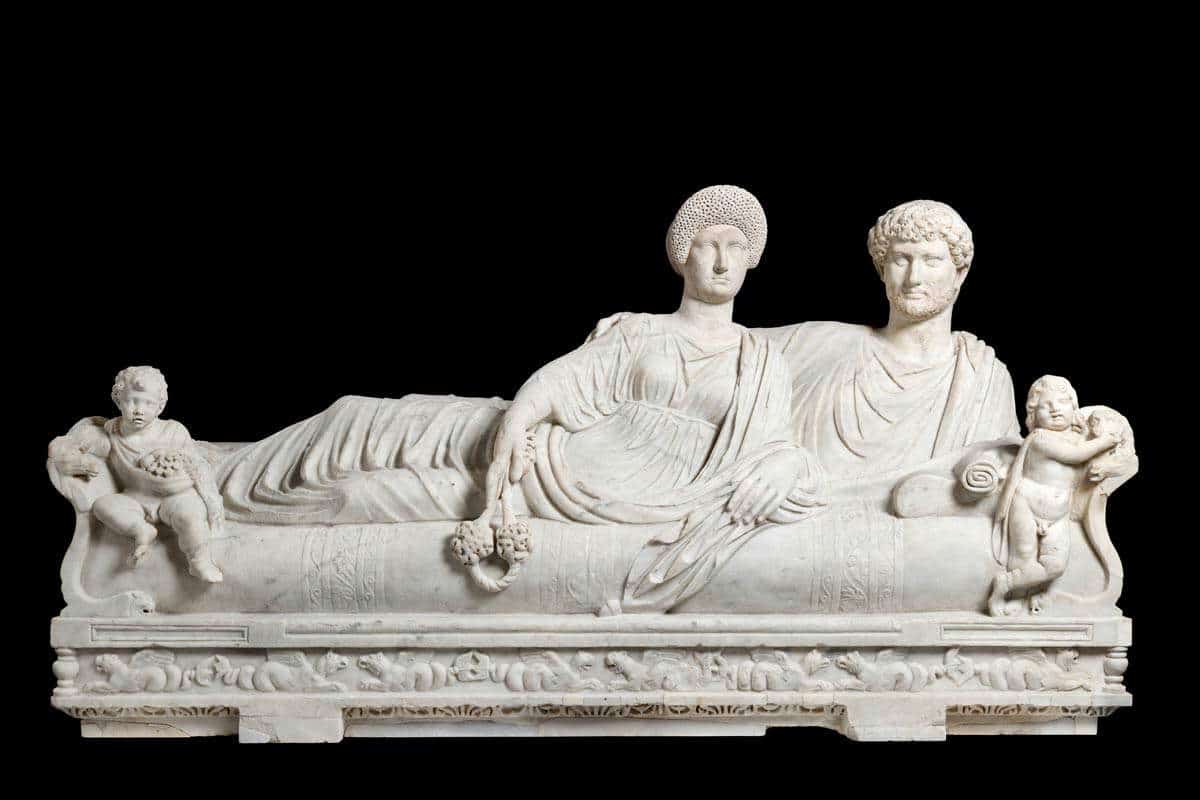 Sarcophagus Lid with Reclining Couple, second half of 2nd century CE. Roman, Imperial Period. Torlonia Collection. © Torlonia Foundation. Photo by Lorenzo De Masi.