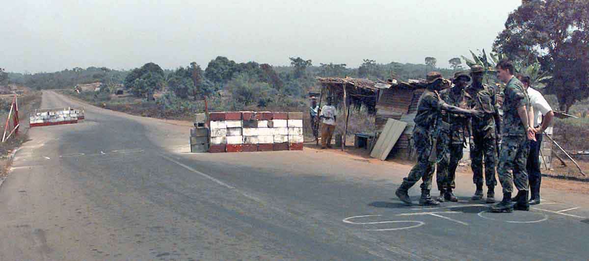 ecomog checkpoint liberia