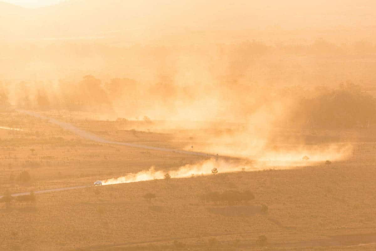 flinders ranges dust cloud