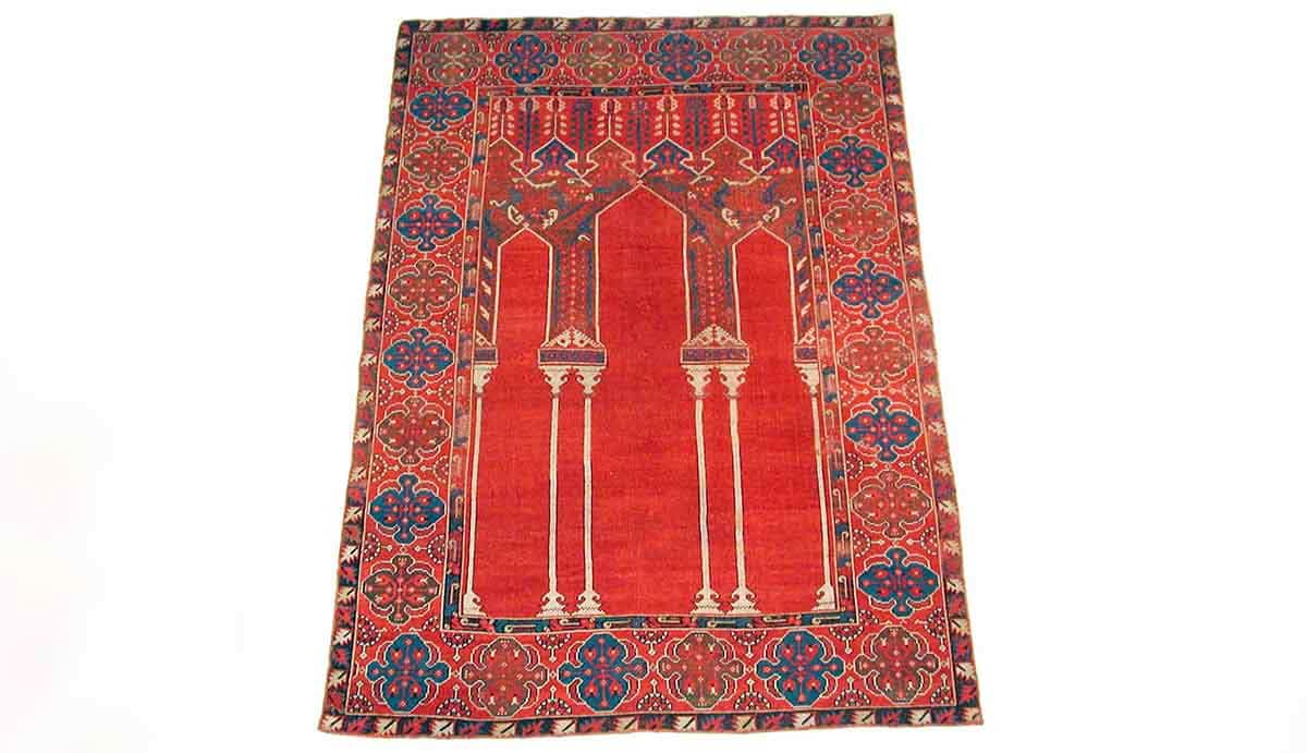 prayer rug