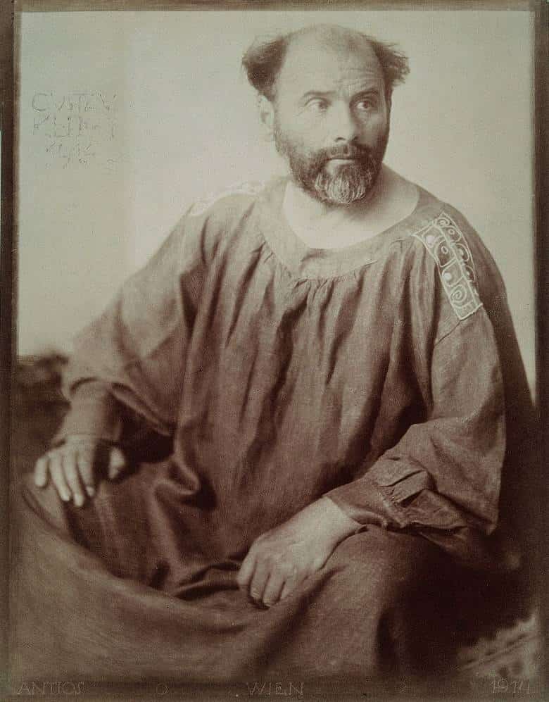 gustav-klimt-portrait-photo