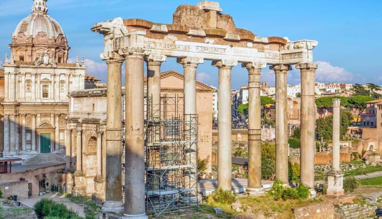 Explore Ancient Rome by Visiting These 6 Sites