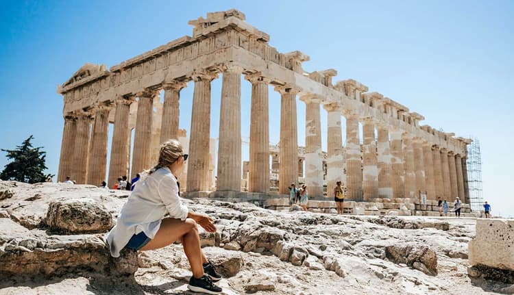 What’s the Best Time of Year to Visit the Parthenon?